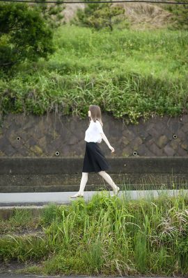 (아이자와 나이나) 외모가 너무 매력적이에요! 뜨거운 몸매를 감히 똑바로 쳐다 보지 마세요 (48P)