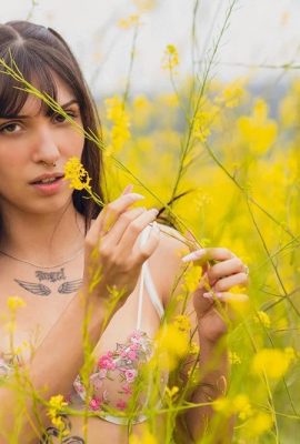 (Suicide Girls)2023년 9월 28일 – It’s All Yellow – 베이비민(54P)