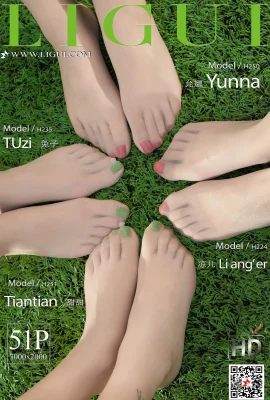 (Ligui) 사진집 Rabbit & Liang’er & Tiantian & Yuna “Football Silk Feet”(52P)