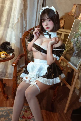 Kokuhui – Vol.028 Holiday Maid (74p)