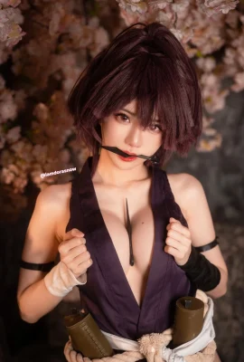 Sally Dorasnow – Yuzuriha (46p)