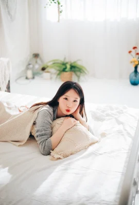 (Pureding) 한국 소녀의 아름다움 매력적이고 매력적이며 숨겨진 흰색과 부드러운 몸 (42p)