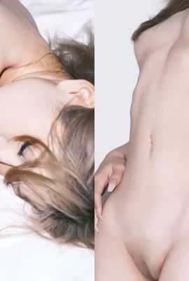 문신을 한 금발 소녀는 그녀의 공정한 몸을 대담하게 노출 시켰고 그녀의 부드러운 질이 완전히 보였습니다 (11p)