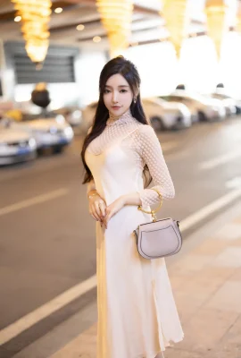 Wang Xinyao – 화이트 스타킹 (120p)