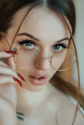 (자살 소녀) 2025 년 5 월 28 일 – Katy Milligan – 나의 놀라운 모습 (59p)